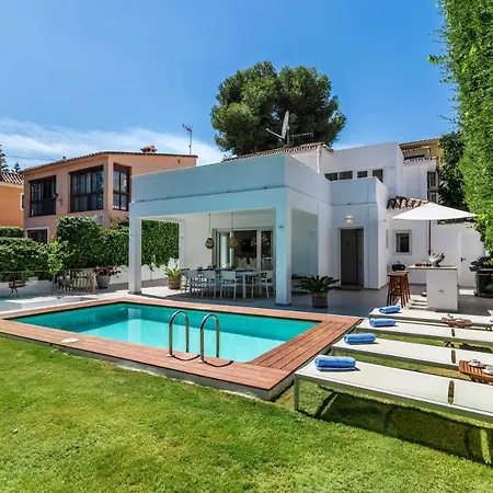 Villa Exclusive 4 Br Jazmines. Private Pool&bbq