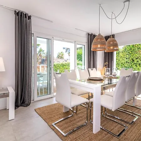 Villa Exclusive 4 Br Jazmines. Private Pool&bbq